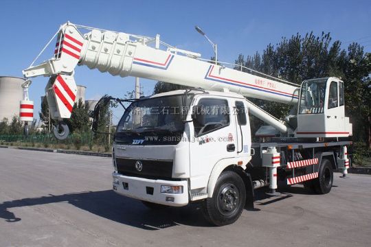 點(diǎn)擊查看詳細(xì)信息<br>標(biāo)題：12-16噸汽車吊 閱讀次數(shù)：3190
