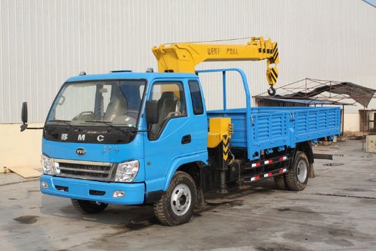 點(diǎn)擊查看詳細(xì)信息<br>標(biāo)題：東風(fēng)隨車(chē)吊 閱讀次數(shù)：2928