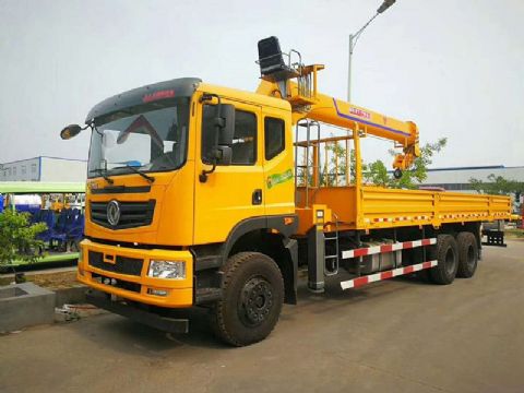點(diǎn)擊查看詳細(xì)信息<br>標(biāo)題：12噸前二后八隨車吊 閱讀次數(shù)：1723