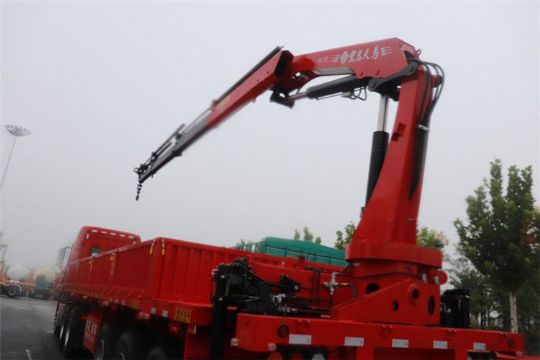 點(diǎn)擊查看詳細(xì)信息<br>標(biāo)題：SQ5S3  5噸折疊臂 閱讀次數(shù)：2152